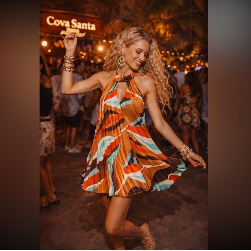 Anthropologie NWT HUTCH HALTER PLEATED SWING MINI DRESS size S.